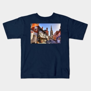 Newark On Trent, Church of St Mary Magdalene, Nottinghamshire Kids T-Shirt